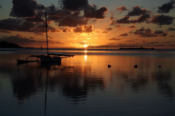 Sunset Mo'orea